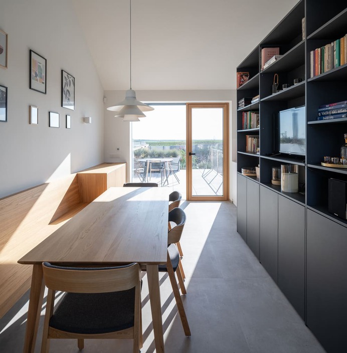Family House with Atrium by SENAA Architekti