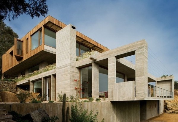 Casa el Pangue by Elton Leniz Architects #house #wood #architecture #chile #cement