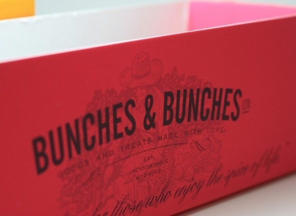Bunches and Bunches Snaps Cookie Packaging #embossing #branding #touch #letterpress #box #soft #slide #cookies