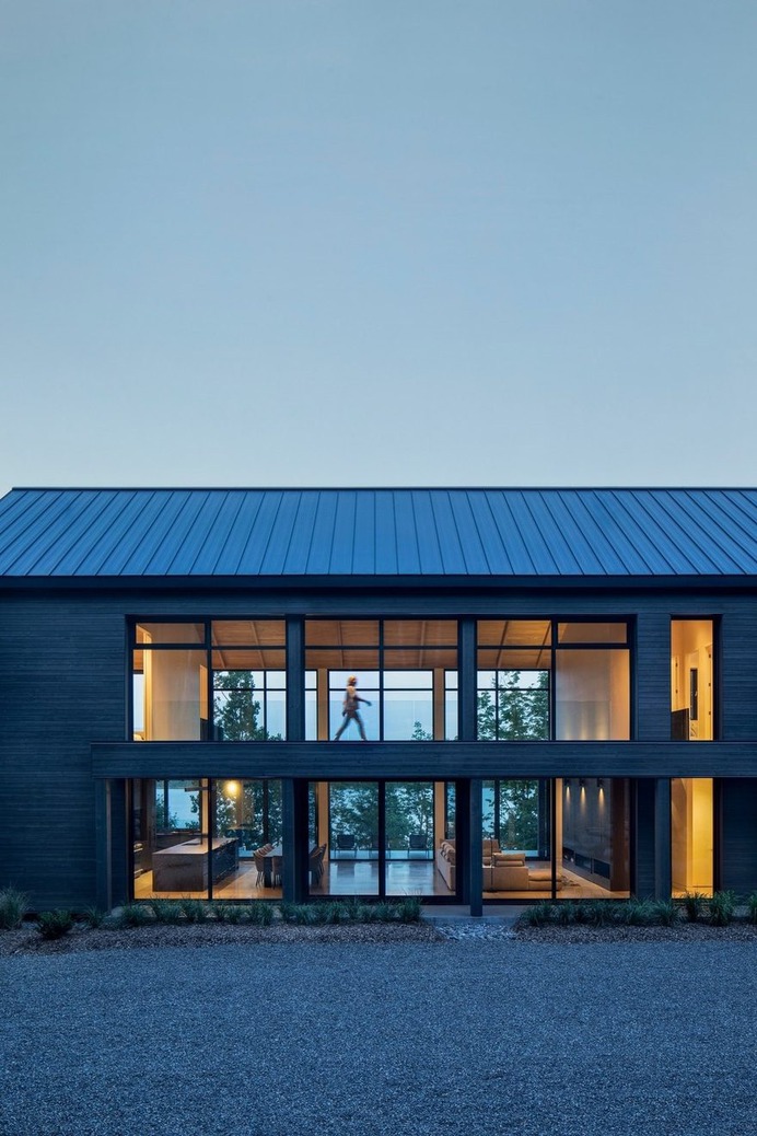 Cap St-Martin House / Bourgeois Lechasseur Architects