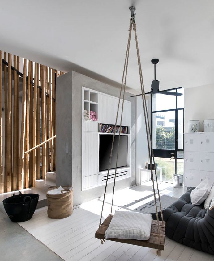 L-Shaped House by Neuman Hayner - #architecture, #house, #home, #decor, #interior, #homedecor,