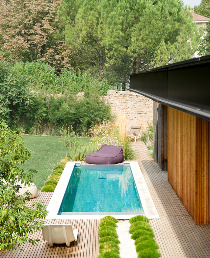 Contemporary Villa in Lyon Suburbs - InteriorZine