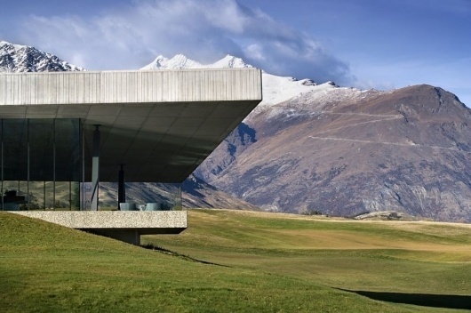 mh_020111_04 » CONTEMPORIST #clubhouse #patterson #house #hill #contemporary #architecture #mountains #michael
