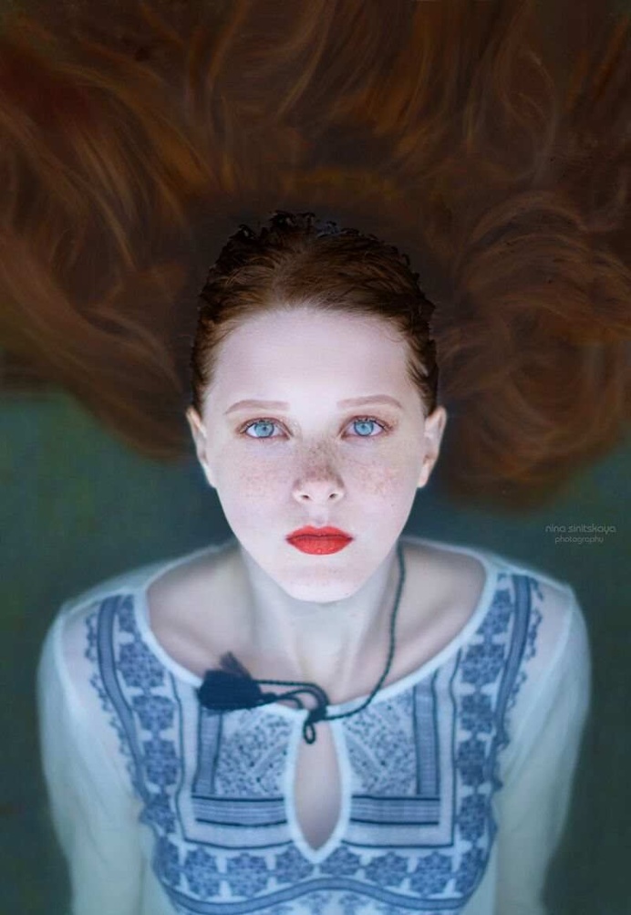 Beautiful and Dreamlike Portrait Photography by Nina Sinitskaya