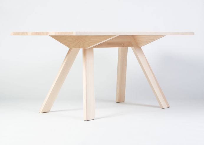 HOCKN Table by March Gut