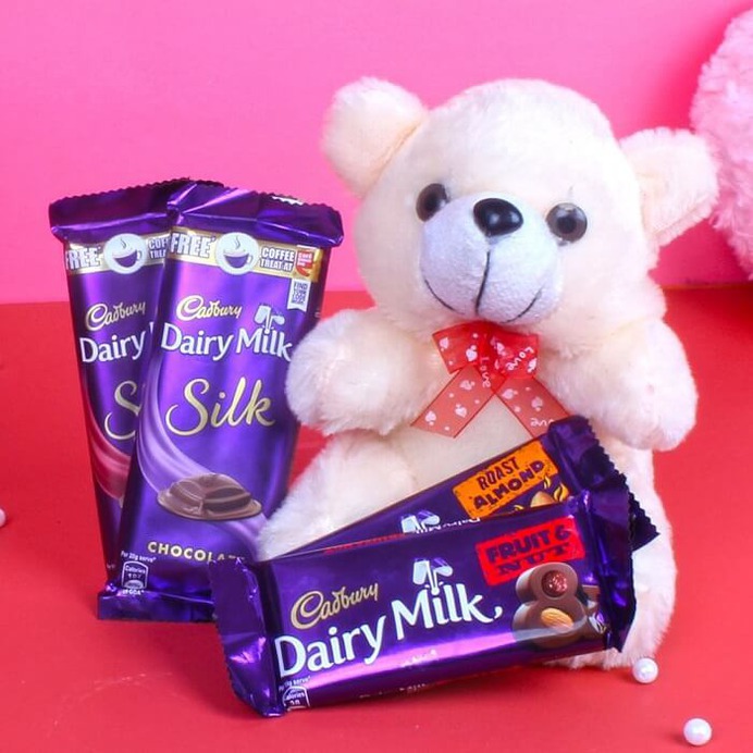 Chocolates Gifts on Teddy Day For Her