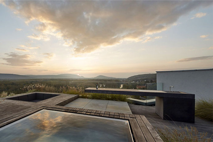 Penthouse V by Beef Architekti