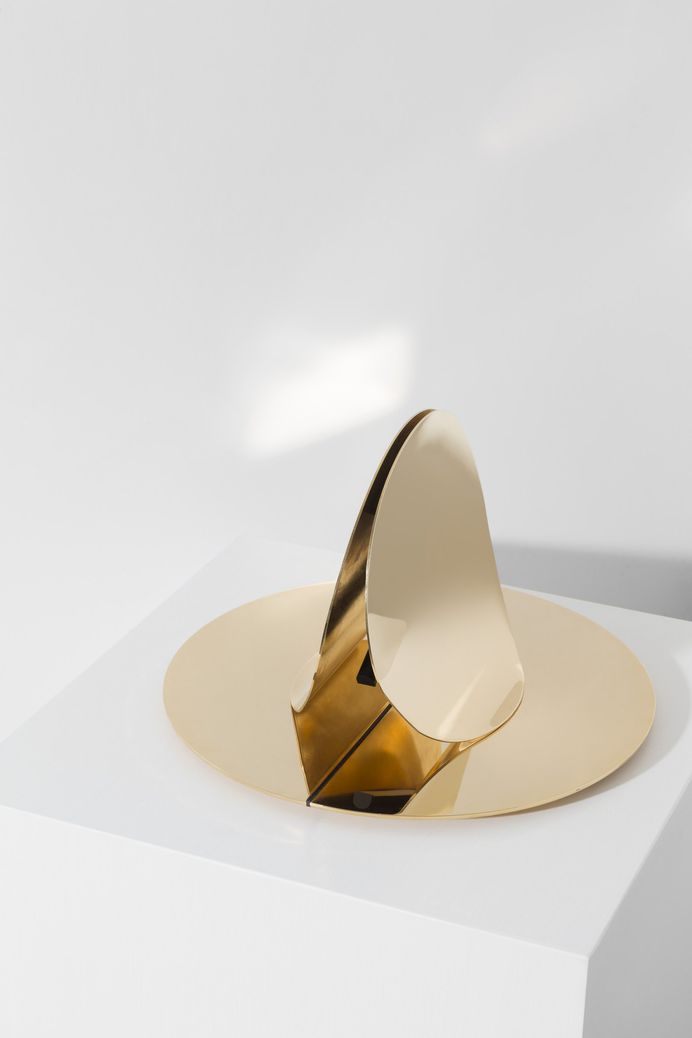 Helmet – Minimalissimo #minimal #minimalism #mirror #lighting #lamp #design #brass