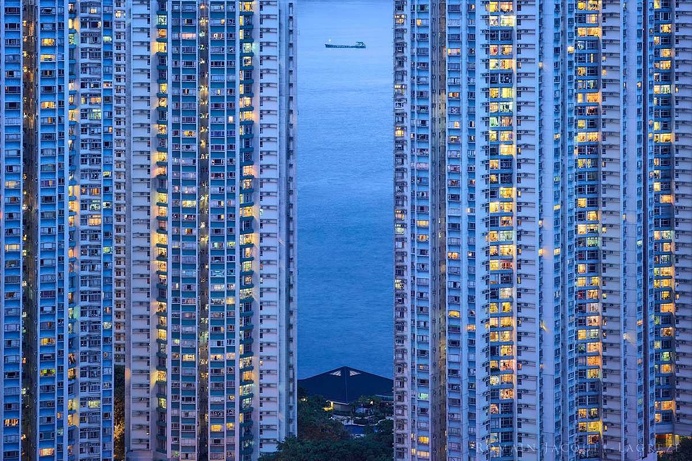 The Blue Moment by Romain Jacquet-Lagrèze
