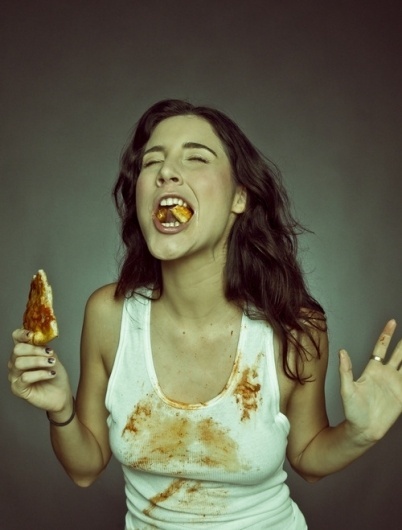Quique Cabanillas Photograhy Blogfolio #photography #girl #pizza
