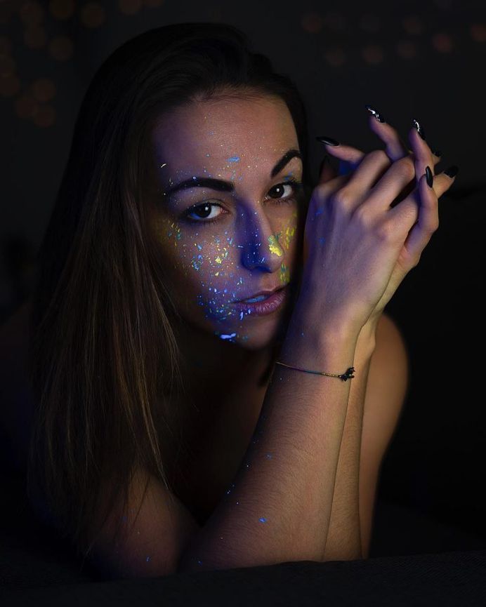 Gorgeous Moody Lifestyle Portrait Photography by Seb Nagel