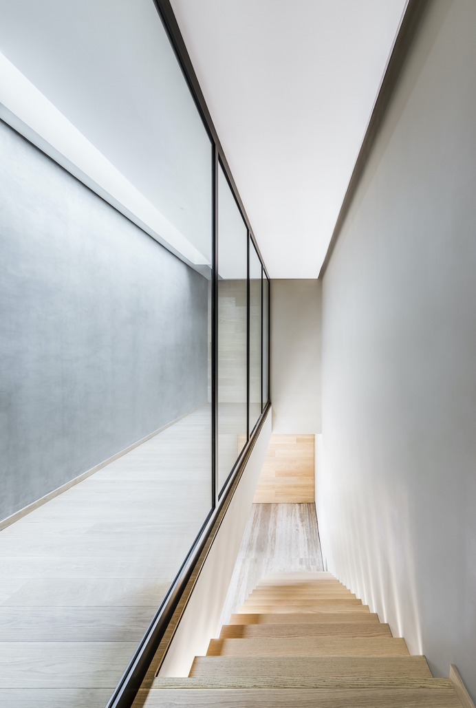 Casa Sierra Fría by Esrawe Studio