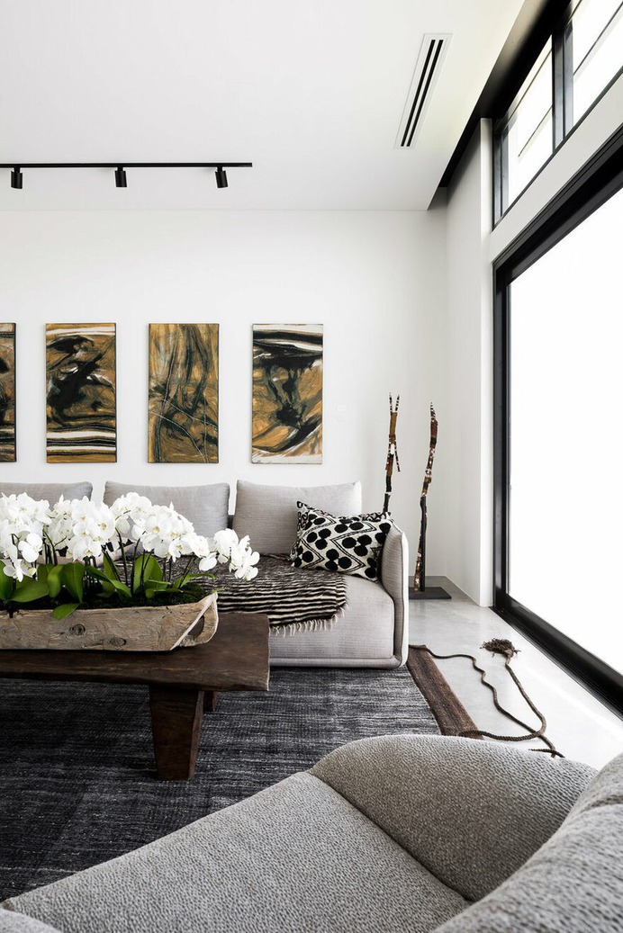 Sinclair House , Clean and Contemporary Light Filled Home by Studio Atelier 4