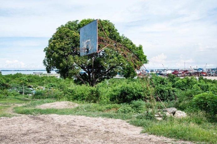 Richard James Daniels Captures Basketball Courts in Rural Philippines