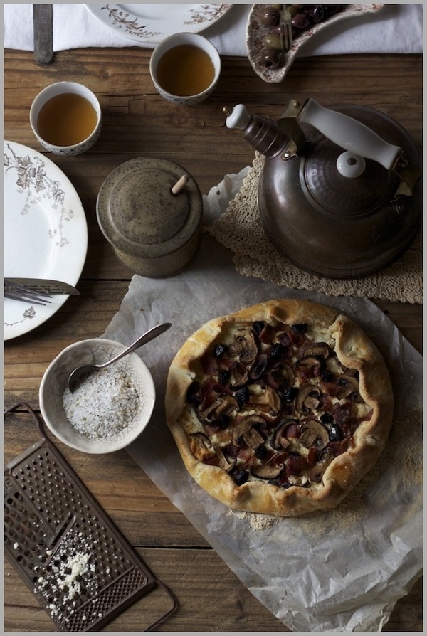 Thyme: A Savory Galette with Sautéed Mushrooms, Thyme, and Briny Olives...for Sunday Supper #food