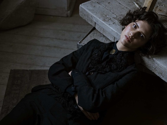 Iana Godnia by Phil Poynter