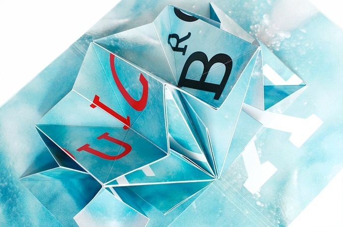 The Quick Brown Fox Magazine by Niermala B. Timmers www.niermalatimmers.com #cool #font #fold #timmers #fox #frozen #design #graphic #popup #brown #quick #niermala #art #papercraft #type #ice #folding #3d #magazine #typography