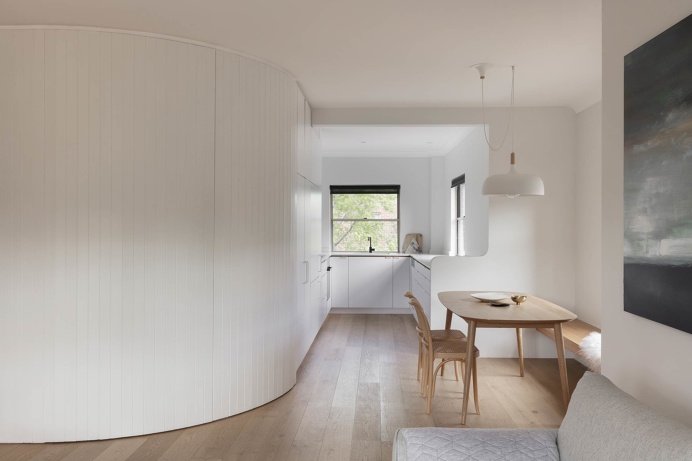 Concord Apartment by Retallack Thompson