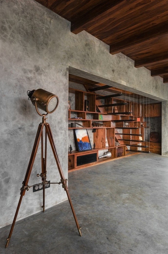 Veranda on a Roof / Studio Course