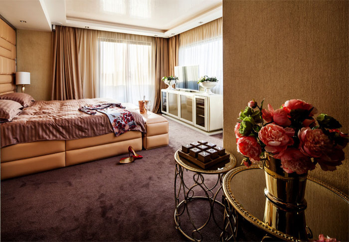 Feminine Apartment by IDEA Studio - #decor, #interior, #homedecor,