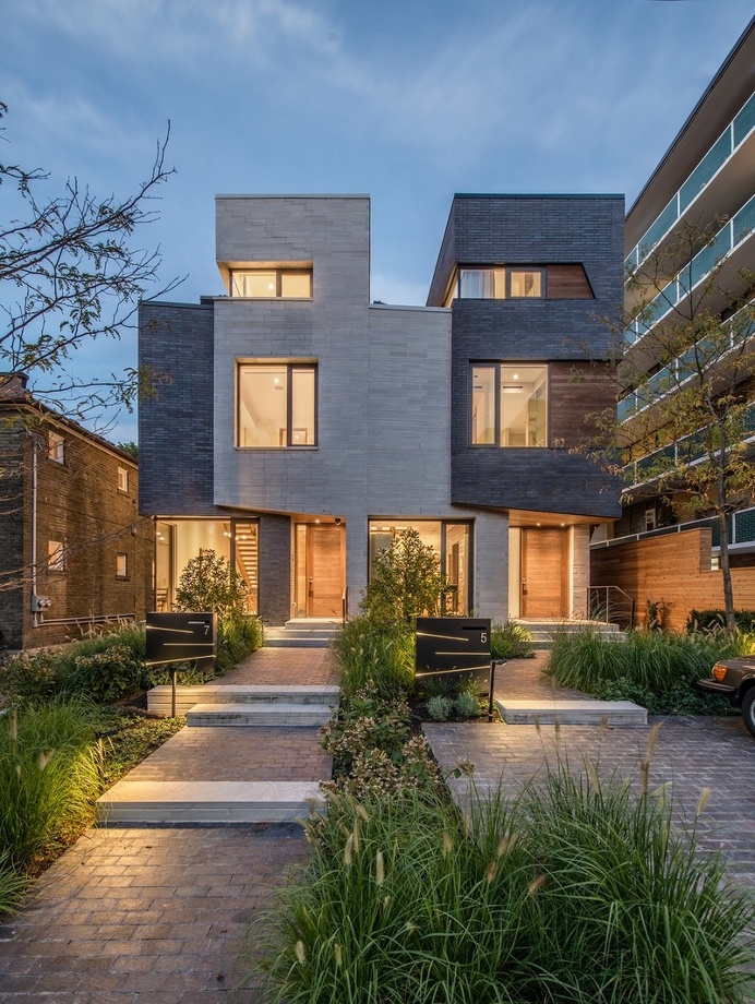 Two Slim Semi-Detached Dwellings / Architects Luc Bouliane