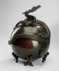 Spherical Koro Bronze on four feet in the Form of Karako surmounted by a dragon