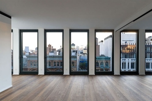 tumblr_li2cgcOtRQ1qzleu4o1_500.jpg (500×333) #interior #wooden #city #photography #architecture #room