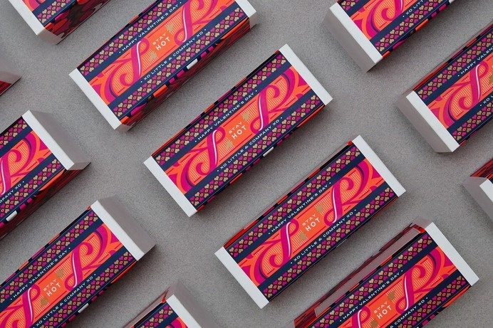 Little Hot Sauce design, packaging and illustration by Sarah Schiesser"Little Hot Sauce features bottles of custom-made sauce sourced from a #pattern #branding #packaging #design #graphic #hot