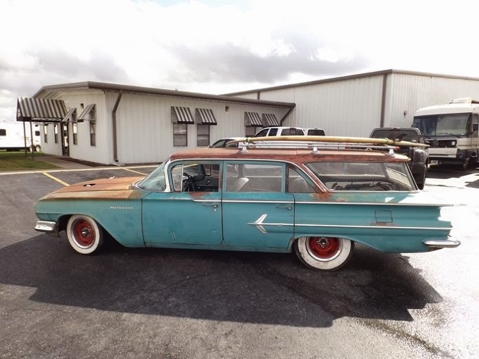 1960 Chevy Parkwood #classic #chevy #patina