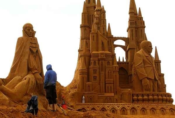 Remarkable Sand Sculptures in Blankenberge #sculpture #sand #art