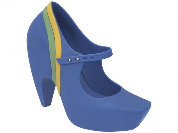 Melissa design artistic shoe with name Ginga #karl #shoes #cream #artistic #lagerfeld #ice