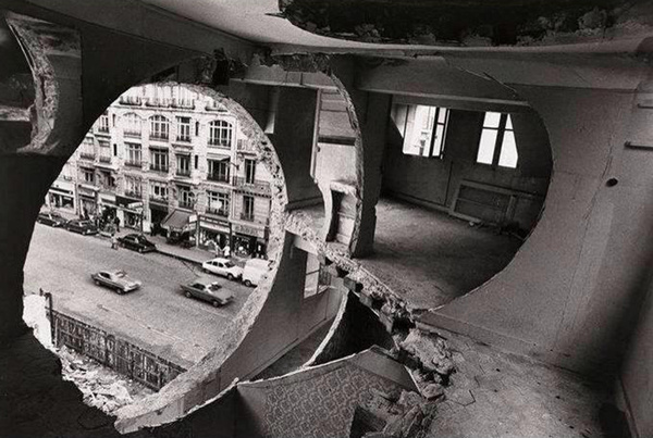 Patternity_HolePunch_GordonMattaClark #photography #architecture