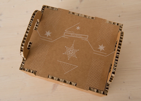 Un pensiero sostenibile on Behance #sustainable #packaging #recipe #food #christmas #present #gift #friendly #eco