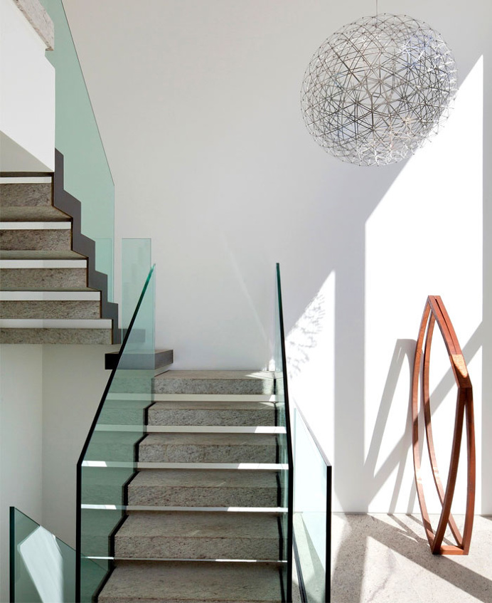 Modern Dwelling in Rio de Janeiro - #architecture, #house, #home, #decor, #interior, #homedecor,