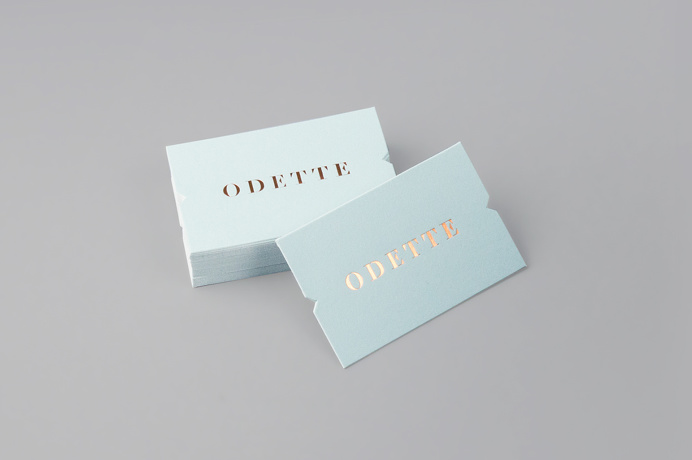 odette branding patisserie warsaw poland beautiful minimal corporate design copper foil macarons best design inspiration designblog www.mind