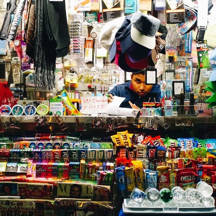 NYC Newsstands: Urban Photo Series by Nei Valente