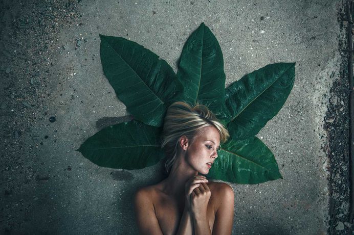 Marvelous Female Portrait Photography by Martin Neuhof