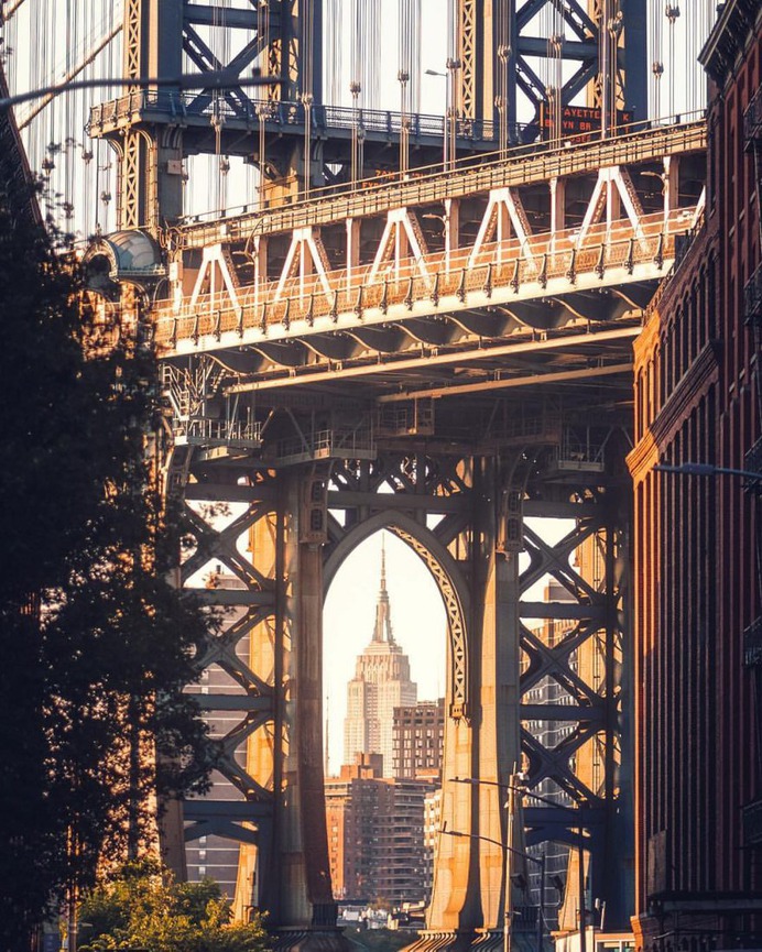 Stunning New York Street Photography by Bart Blachnio
