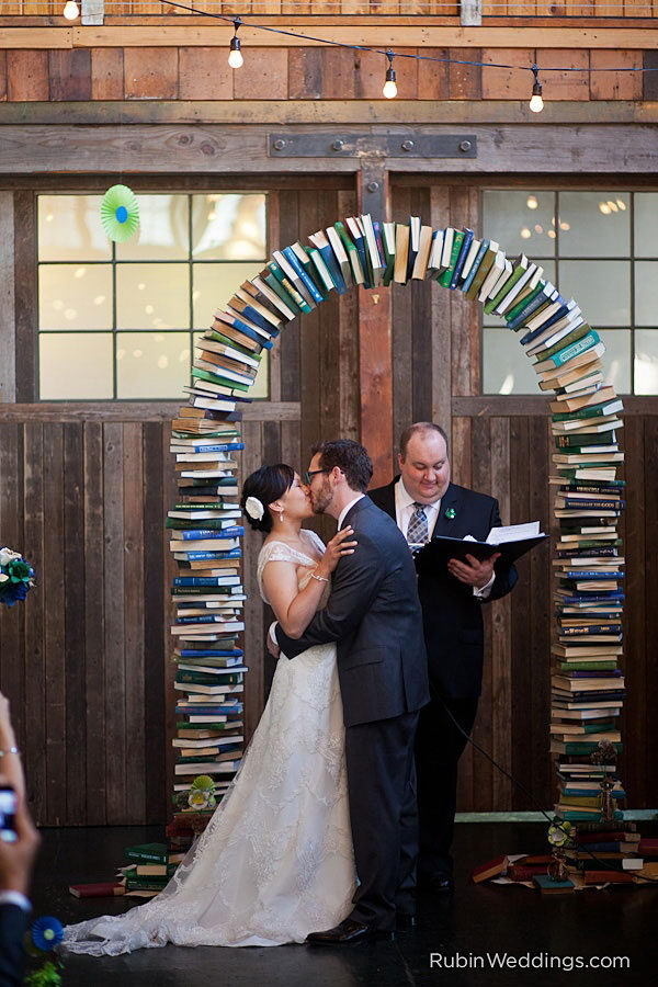 20 Cool Wedding Arch Ideas #ideas #arch #wedding