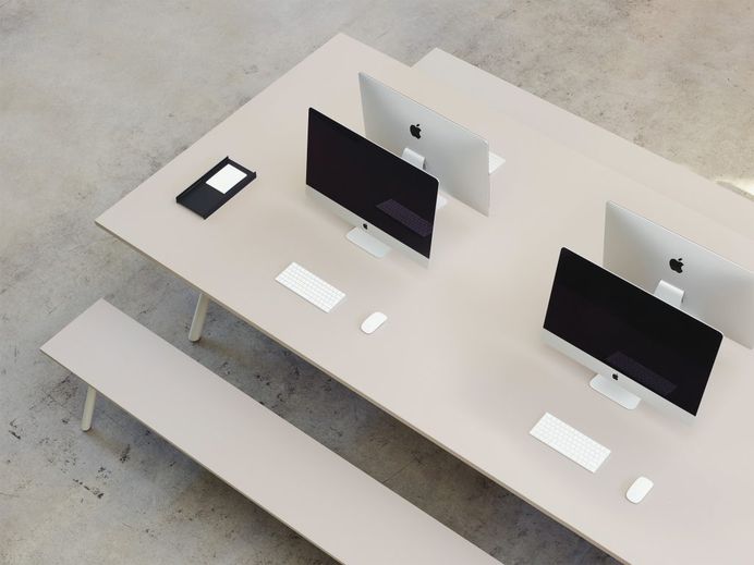 Masa by New Tendency