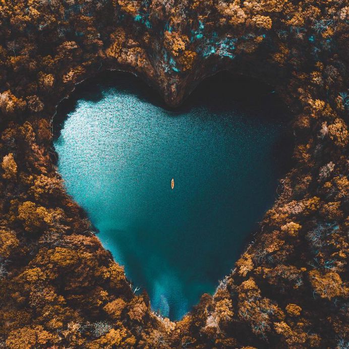 Dreamlike and Creatively Edited Manipulations by Kellan Hendry