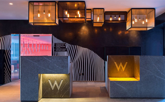 Contemporary and Cozy Retreat Hotel in Swiss Alps - #hotel