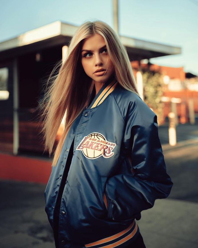Vibrant and Elegant Fashion Photography by Jethro Alaba