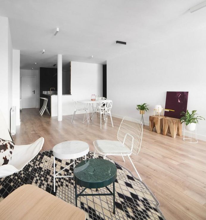 Sardenya Apartment by Raul Sanchez Architects 12