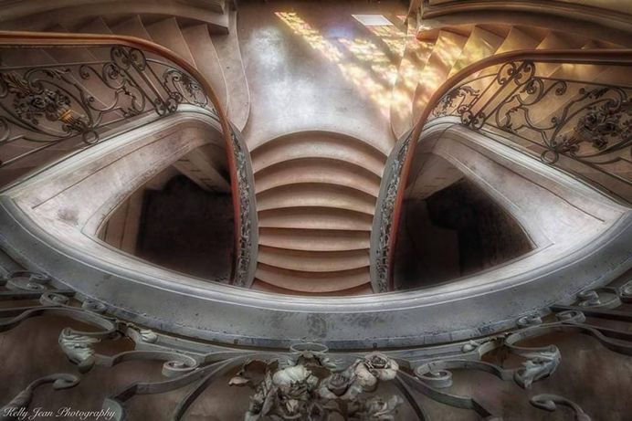 #abandoned_greece: Urbex Buildings Around Europe by Kelly Jean