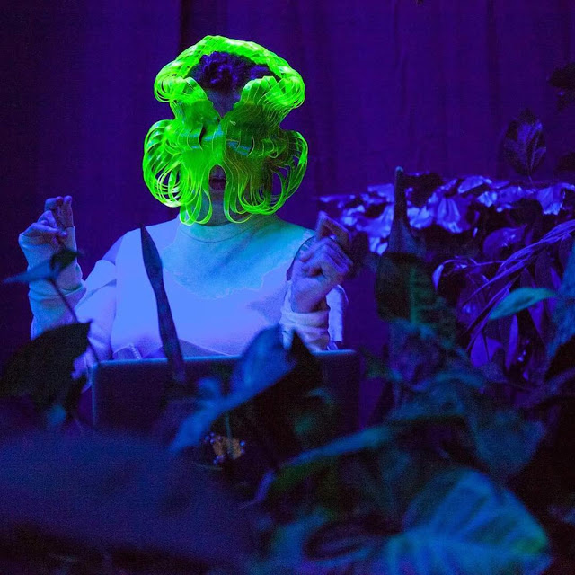 #bjork #mask #neon #photo #fashion