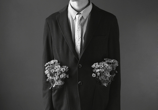 Marsano Flowers #man #photography #flowers