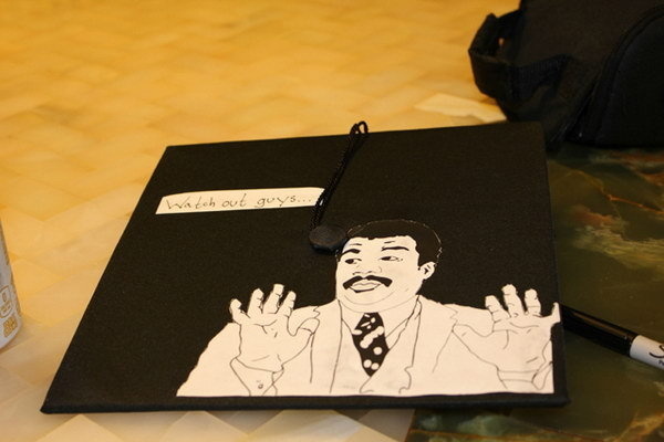 Awesome Graduation Cap Decoration Ideas #decor #school #student #graduate