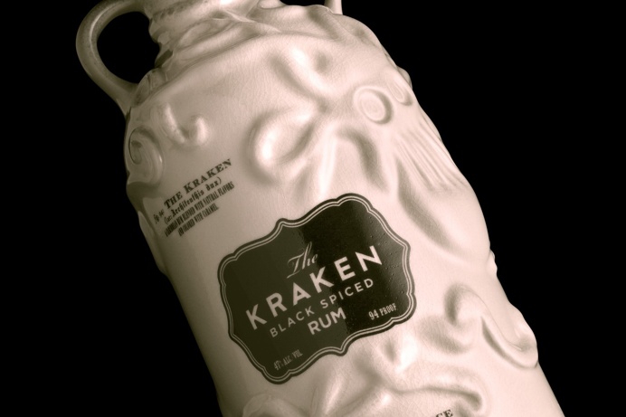 Kaken Ceramic #Bottle by stangerandstanger agency http://www.strangerandstranger.com/