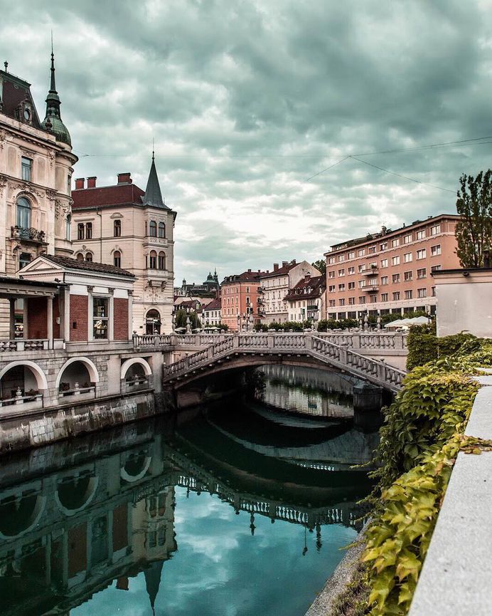 #cityphotography: Stunning Cityscape Photography by Anna Illes
